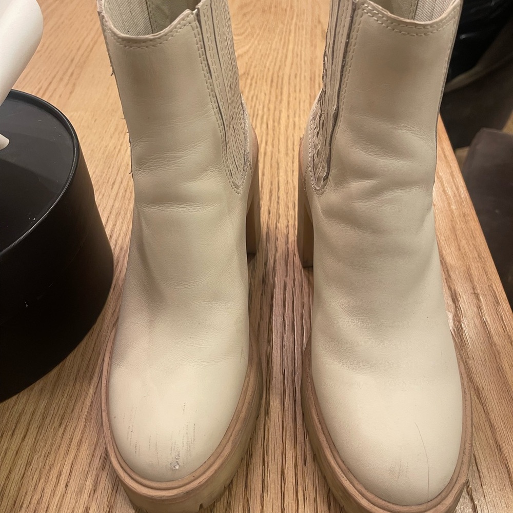 Dolce Vita Off-White Heeled Boots